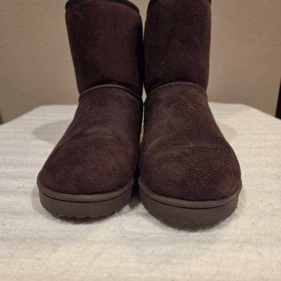Brown Suede Boots - Picture 3 of 6